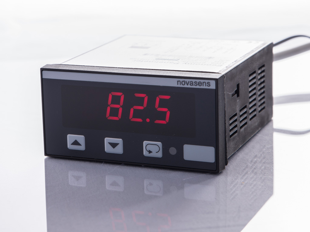 Panelmeter novasens DP1002